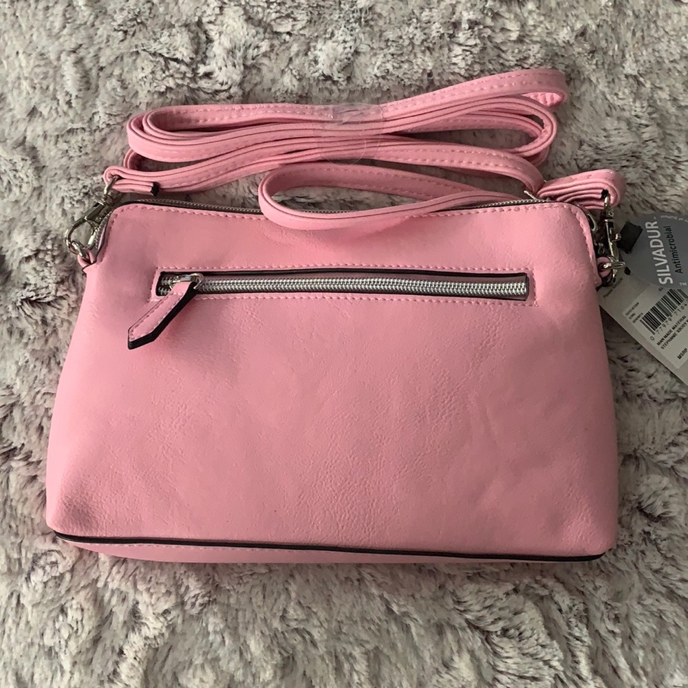 👜HOST PICK👜 Mundi pink Silvadur antimicrobial wristlet/crossbody w/RFID.